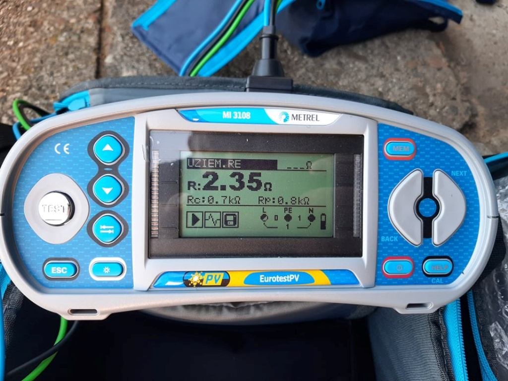 Pomiar uziemienia miernikiem Metrel MI 3108 — VOLT RMI